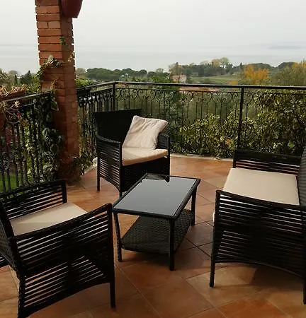 بيت للعطل Terrazza Sul Trasimeno *