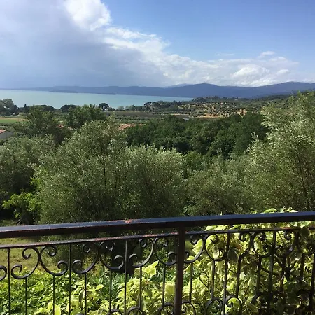 度假居 Terrazza Sul Trasimeno