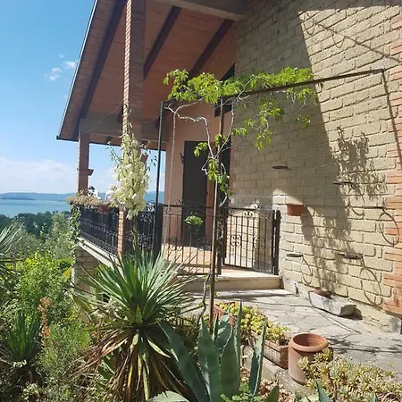 Terrazza Sul Trasimeno Casa de Férias