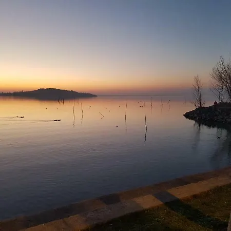 度假居 Terrazza Sul Trasimeno 马焦内